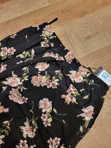 Primark Black Floral Trousers Elasticated Waist - Size 10 - Picture 4 of 4