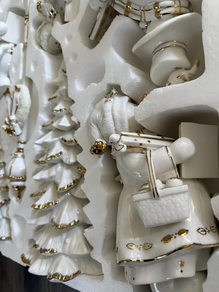 Members Mark Large 7 Piece Snowman Choir Porcelain Figures Excellent No Damage - Image 4 of 4