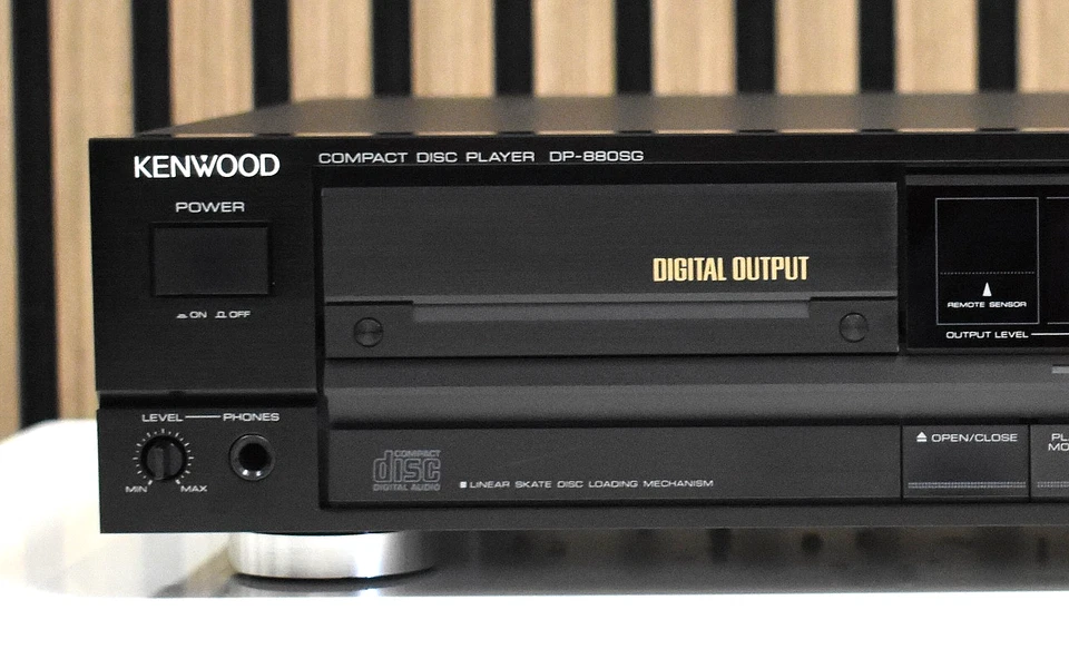 KENWOOD DP-880SG High End CD-Player mit Zubehör  Top Zustand - Bild 3 von 4