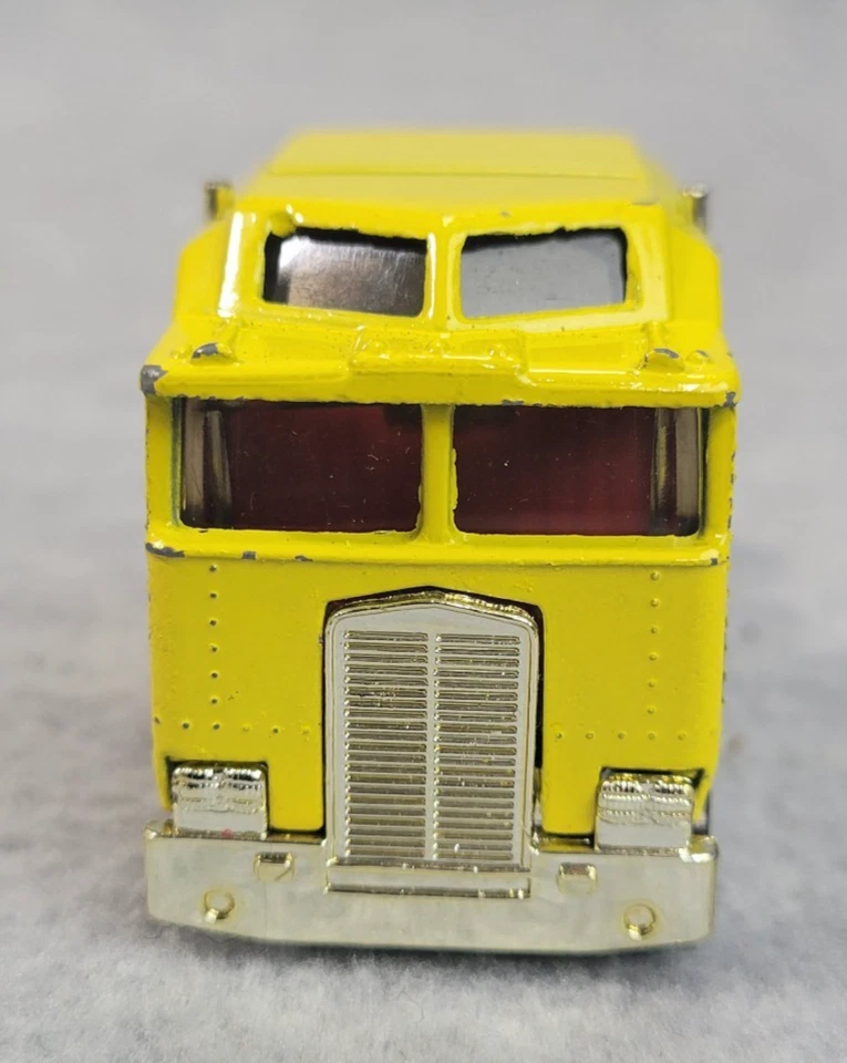 Semirremolque Hot Wheels Vintage 1982 - Thunder Roller Blackwall amarillo #2 Foto 2 de 4