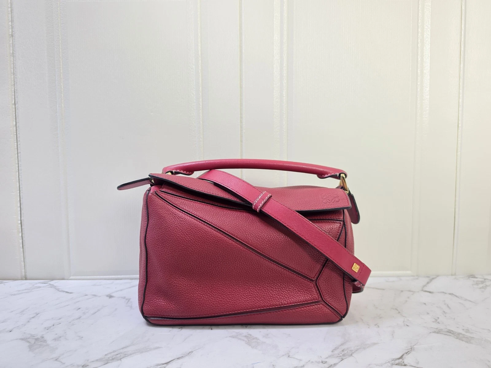 Loewe — Authentic Loewe Puzzle Small Red Grained Calfskin Leather