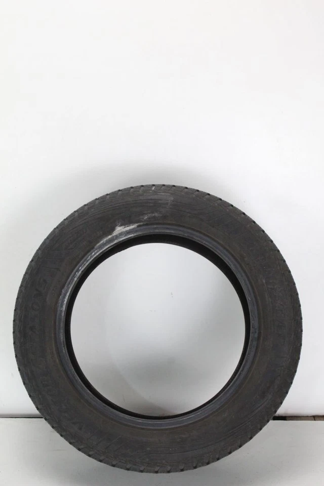 2x Goodyear Vector 4Seasons 215/60 R17 96H ca. 5,5 - 6 mm 13/19 Allwetterreifen - Bild 2 von 4