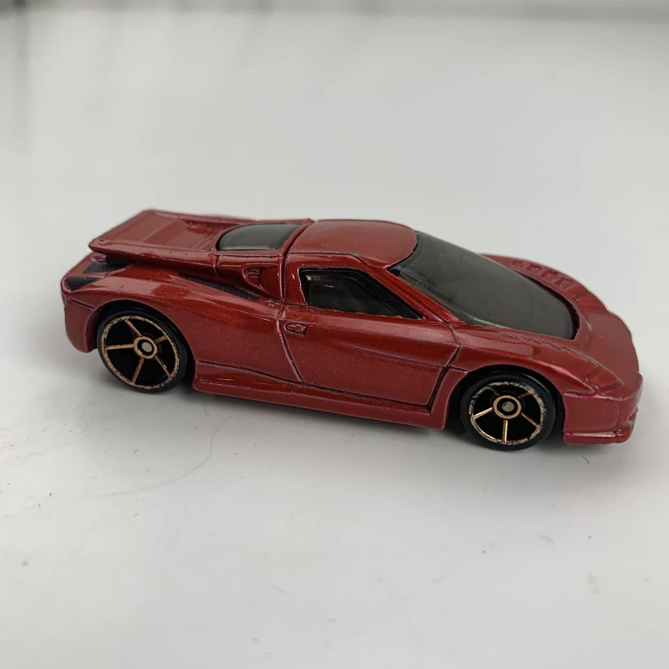 Carro solto Engineering Edonis 2004 Red Hot Wheels brinquedo 1:64 - Imagem 2 de 4
