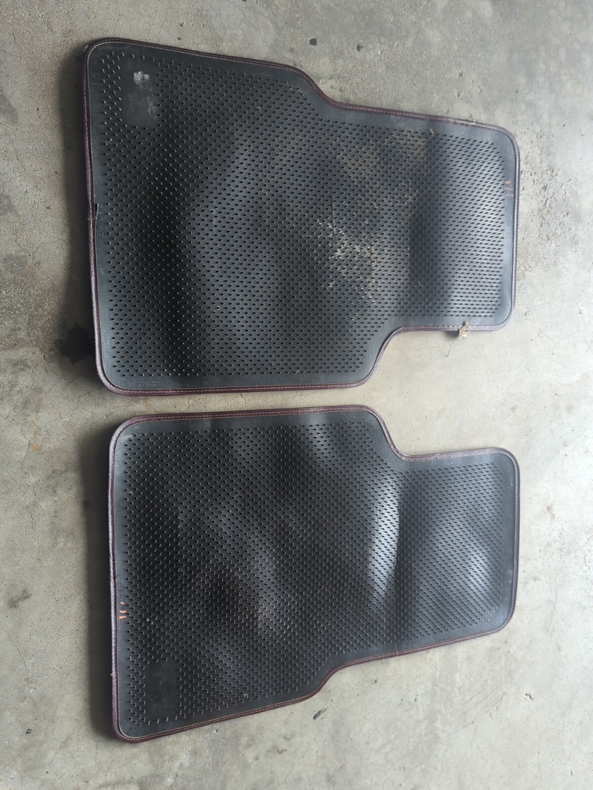 199097 lincoln town car floor mats oem MAROON eBay