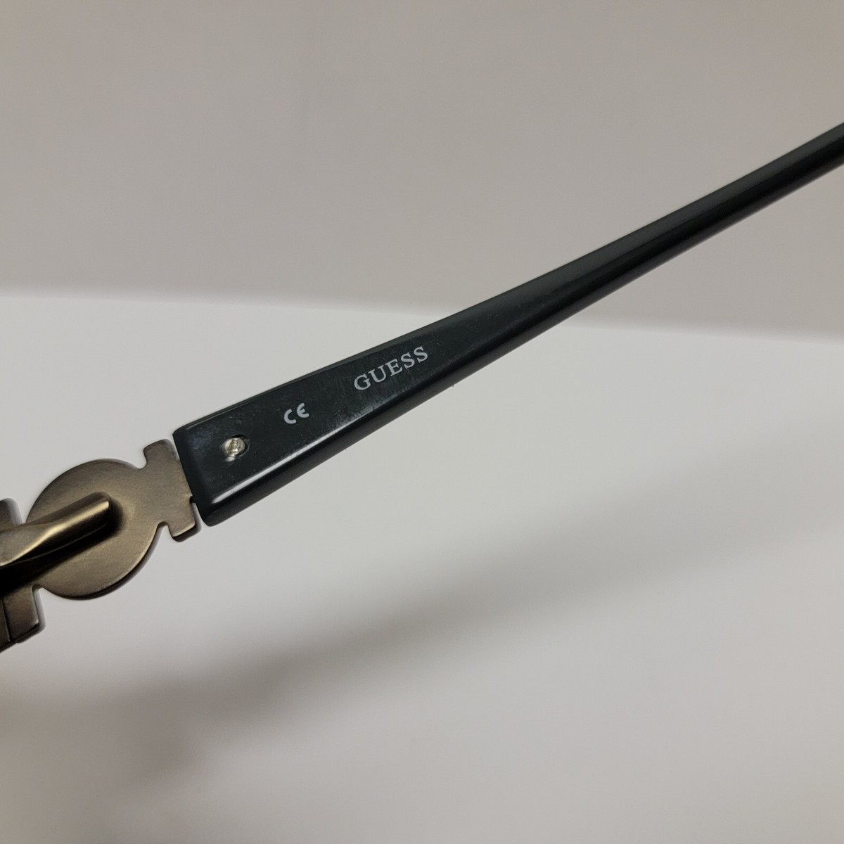 GUESS Leopard Eyeglasses GU1651 GRN Frames Half Rimless 51‎ 18 135 Flex Hinge. GUESS Eyeglasses GU1651 BU Frames Half Rimless 51 [] 18 135  main image 2