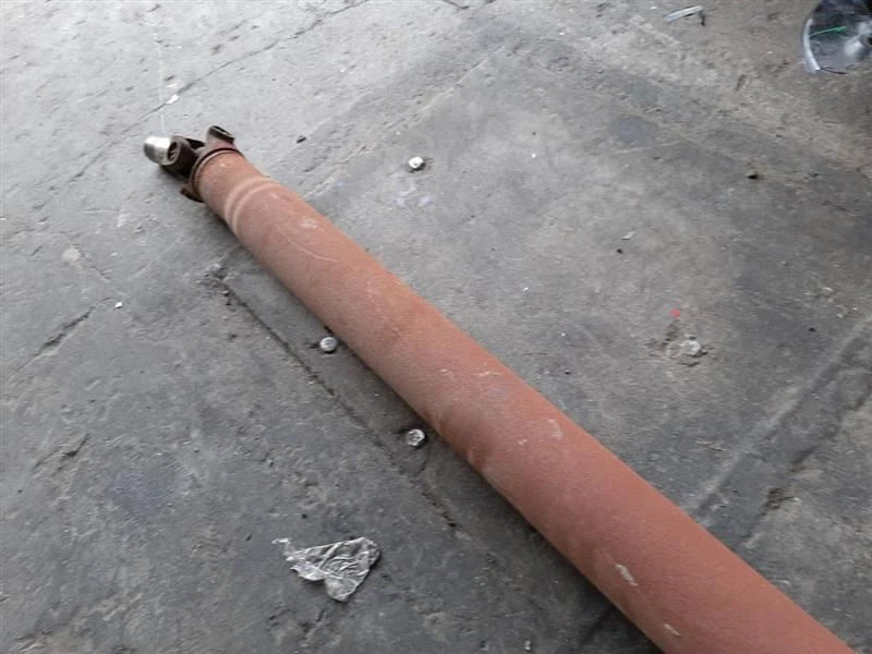 Eje de transmisión trasero 8-280 4,6 L 94-97 MERCURY COUGAR F4SZ4602D Foto 3 de 4