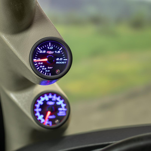 GlowShift 52mm Tinted 7 Turbo 2.0 BAR Boost Gauge w. 7 Color LED Display - Bild 2 von 5