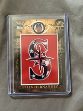 Parche conmemorativo con logotipo de gorra del 4 de julio Topps 2010 Félix Hernández MGR-202/99