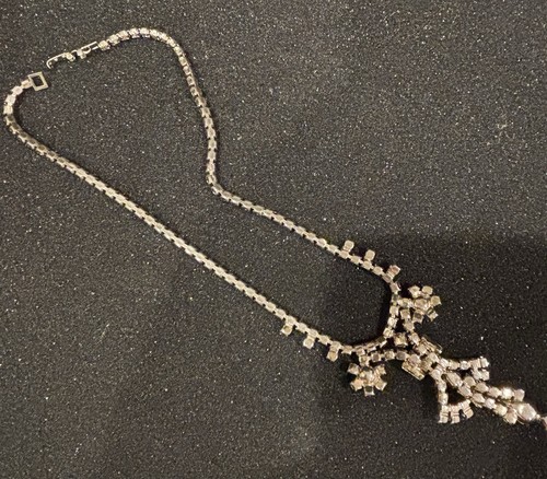 Vintage Strass Halsreif Halskette klare Steine und Kristalle 60er Jahre Modeschmuck - Bild 7 von 9