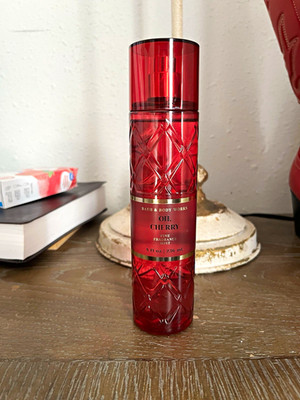 Bath & Body Works Oh, Cherry Fine Fragrance Mist Cherry Scent 8 fl oz