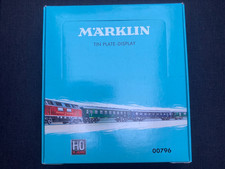 Märklin H0 - 00796 Display mit 12 "Tin Plate"-Personenwagen