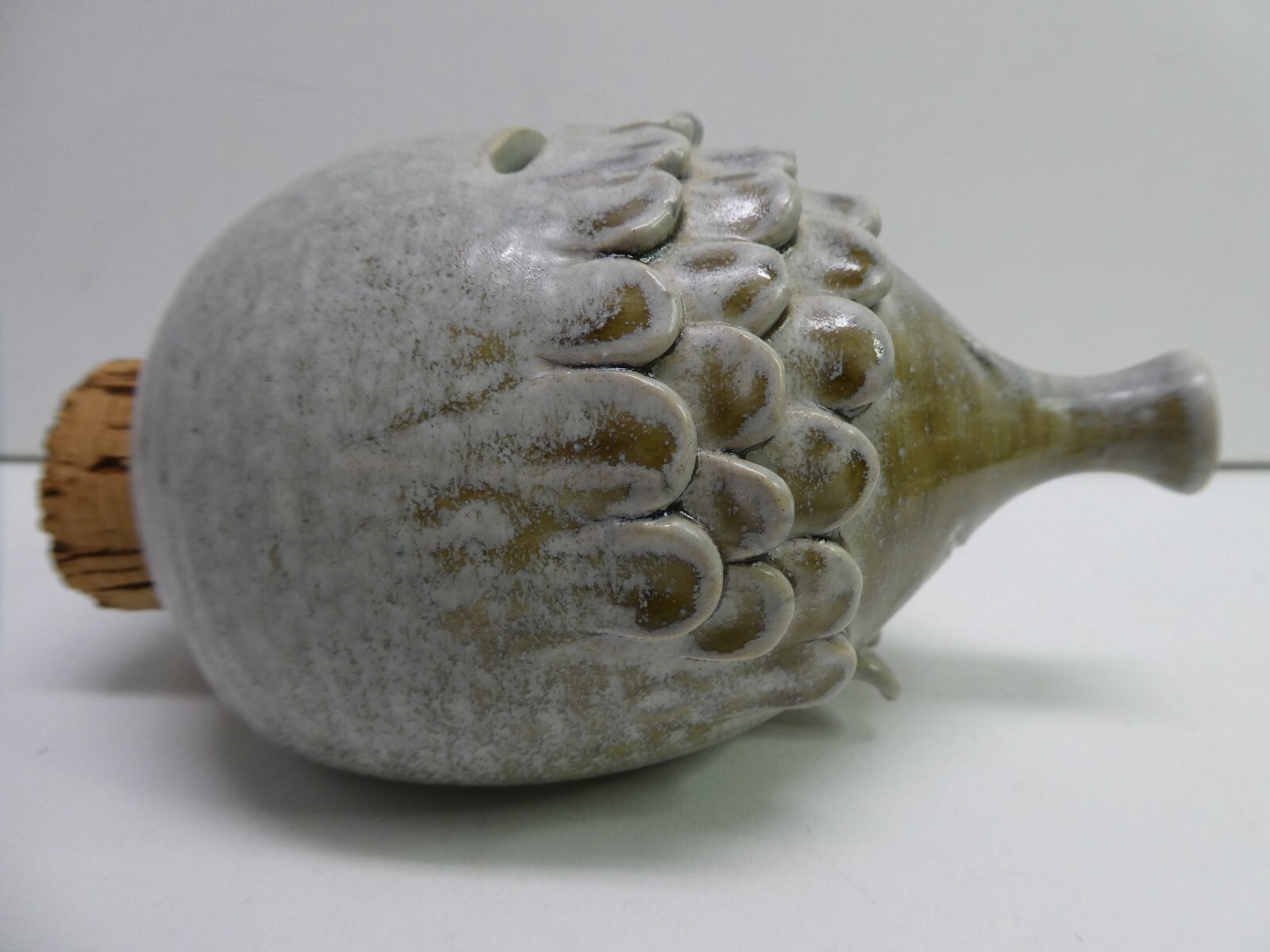 VINTAGE AUSTRALIAN POTTERY MONEY BOX PIG SAVINGS BLACK PIGGY BANK JUNE O'DEA