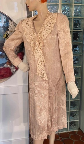 VTG 80s Drop waist dress Flapper Downton Abby Casadei Beige Lace Collar Pleats M - Picture 11 of 12