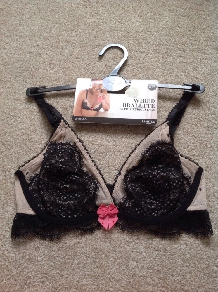 RRP £14 M&S Size 30D Pretty Bralette Bralet Bra Wired Nude Black