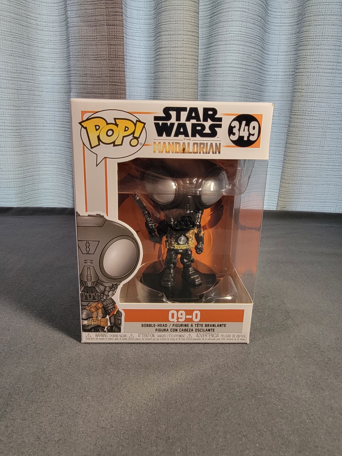 Sale Funko Pop! Star Wars The Mandalorian - Q9-0 #349 +Protector