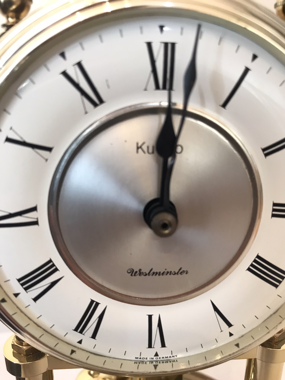 VINTAGE KUNDO QUARTZ ANNIVERSARY CLOCK WITH GLASS ROTATING BALLS AND