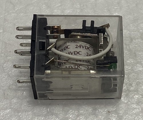 BOX OF 20 PCS HONEYWELL SZR-MY2-N1 24VDC RELAY - NEW - Picture 5 of 8