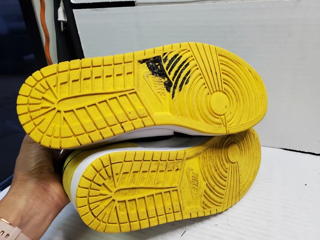 Air Jordan 1 Mid Yellow Toe Black â NUEVO INSTAGRAM: FOOTZONESPAIN2