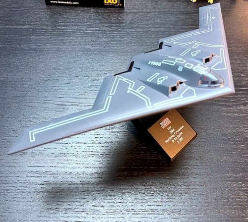 1:200 Diecast USAF Grumman B-2 Spirit Bomber Aircraf Model Military Collection - Picture 9 of 17