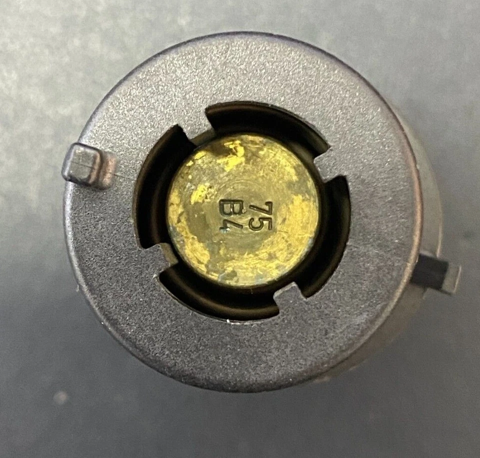 SMP B49001 NEW Fluid Cooler Thermostat — 第 3/4 张图片