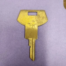 1 Blank Key CURTIS GM B64 / P1098WC