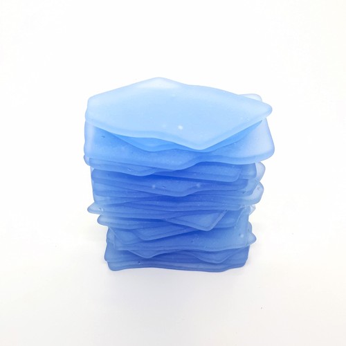 Sea glass place cards - Sky blue - Irregular shapes - Picture 3 of 4