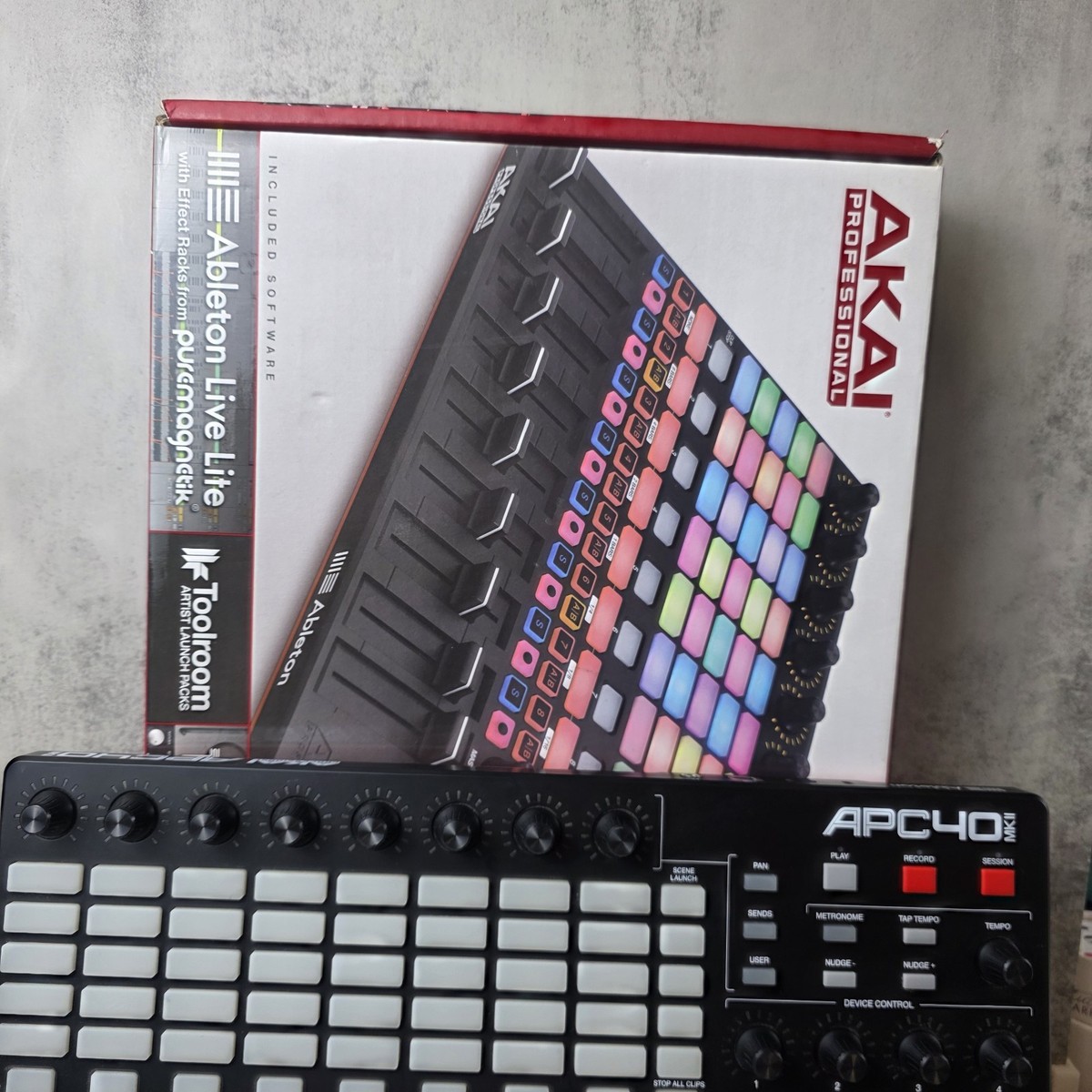 Akai Professional APC40 MKII Ableton Live Performance Controller