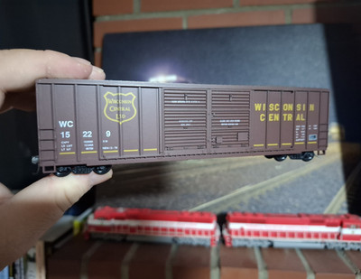 Accurail HO Wisconsin Central WC 7-Post Boxcar - Limited Edition #15229