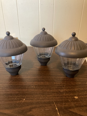 #ad 1 ONE ALDI GARDENLINE PATHWAY LIGHT REPLACEMENT GLASS GLOBE amp; METAL TOP $3.99