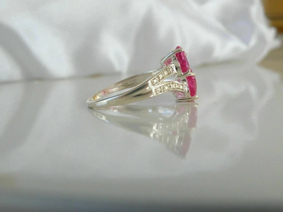 Помолвочное кольцо с тремя камнями сапфиром с покрытием из белого золота 14 карат 3 карата - Изображение 4 из 4