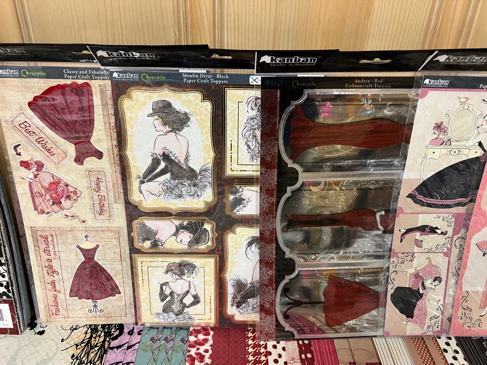 Fashion & Bling Scrapbook Crafting Kit - Paper, Ribbon, Embellishment, Stickers