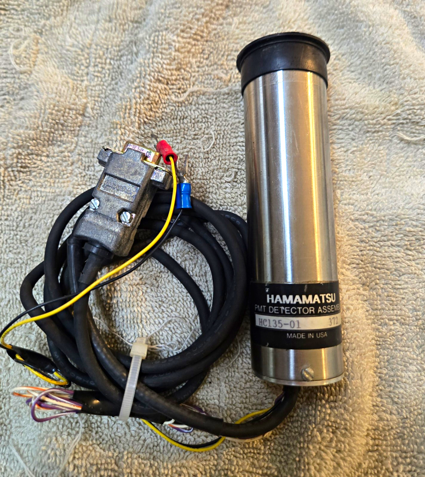 Hamamatsu HC135-01 PMT Detector Assembly Photomultiplier Tube Lab Use