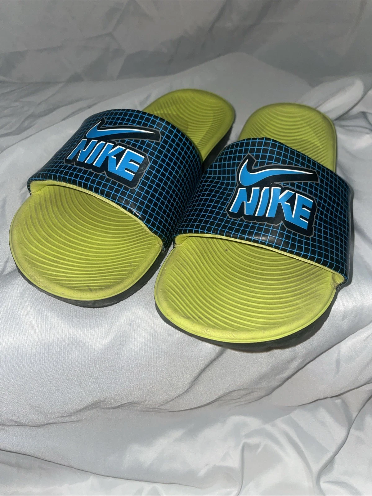 Ciabatte Nike ragazzo taglia 6 anni