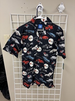 NWT GM Licensed David Carey Original Classic Cars Short Sleeve Button Down Shirt