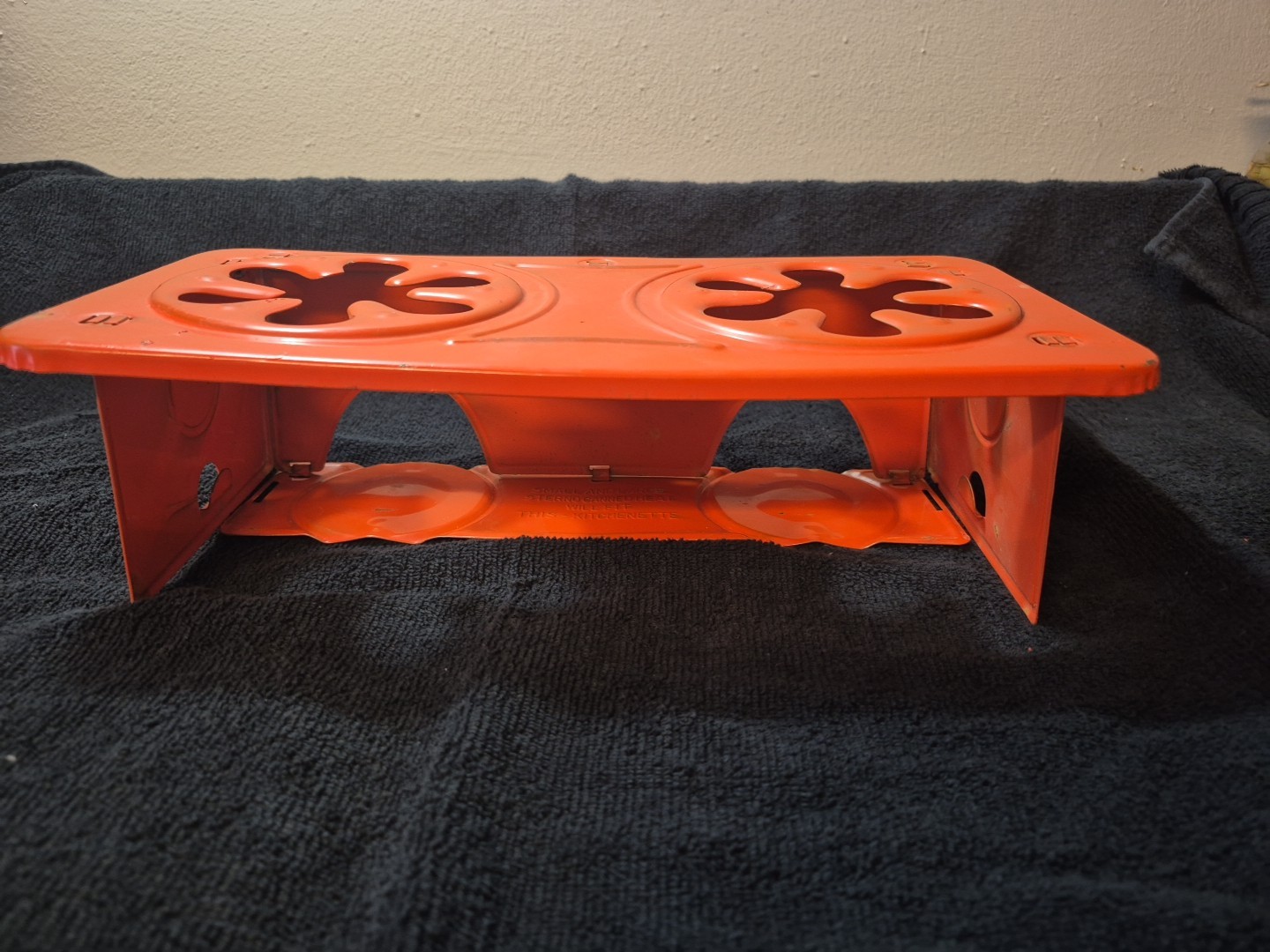 VTG Sterno Double Burner Folding Camping Cook Stove Orange NEW Old Stock #46-USA