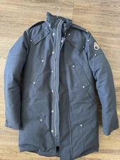 Moose Knuckles Stirling Goose Down Parka Navy Coat w/ White Fur Men's XS