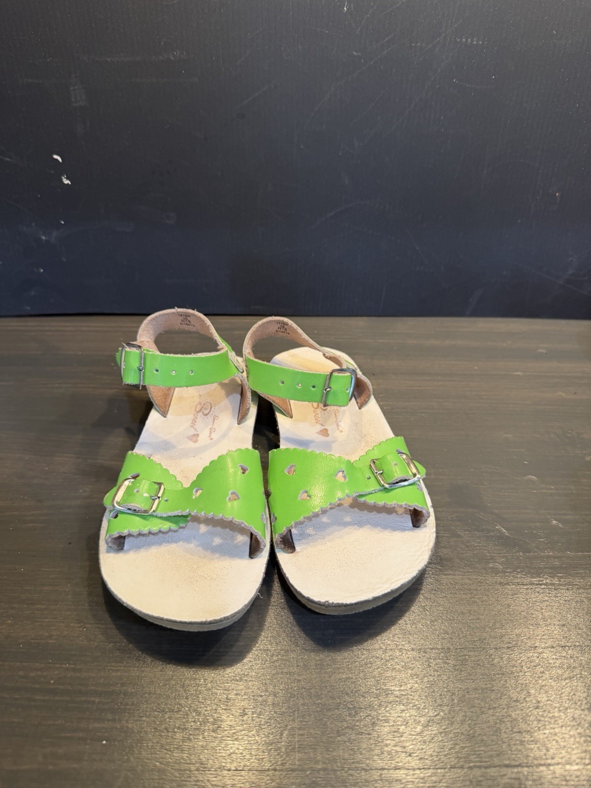 Salt Water Sandals green size 10