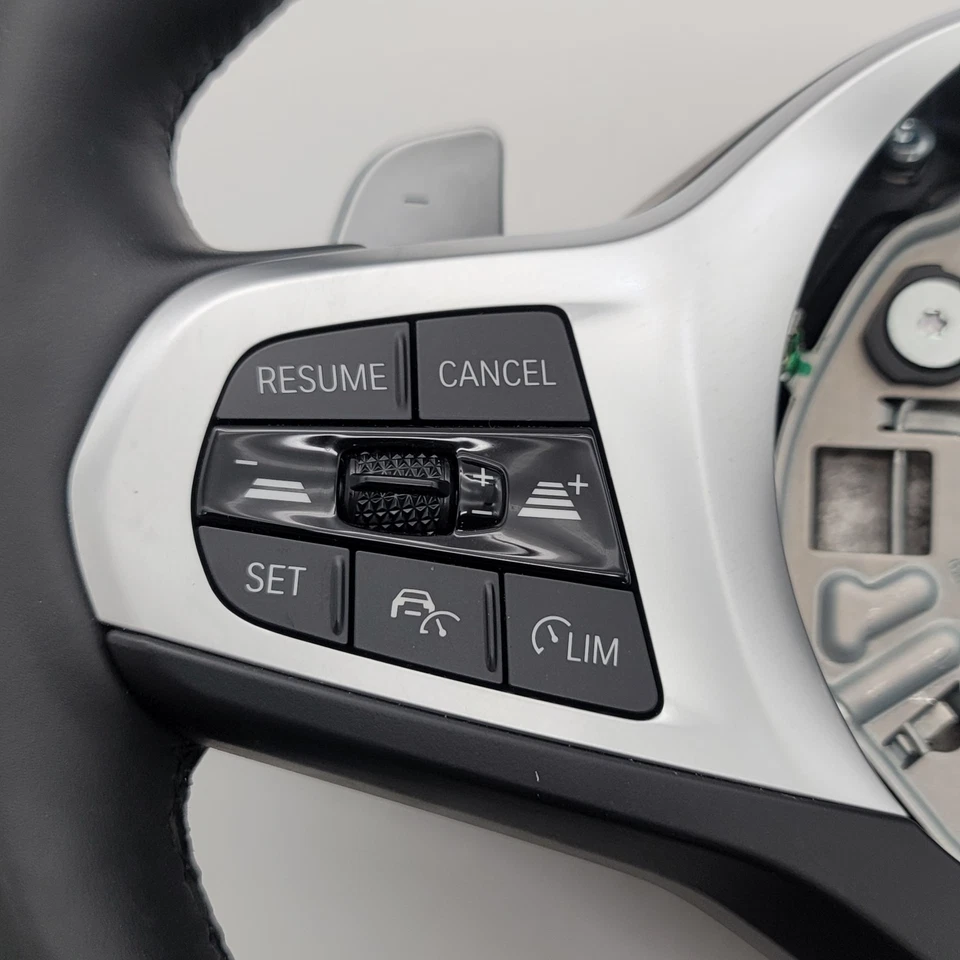 2022 - 2024 BMW 230i M240I G42 OEM M-SPORT LEATHER HEATED STEERING WHEEL BLACK - Image 3 of 4