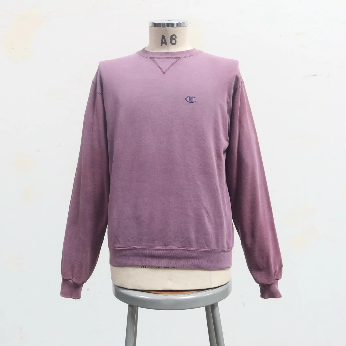 Vintage Champion Single V Crewneck Sweatshirt Size M Purple