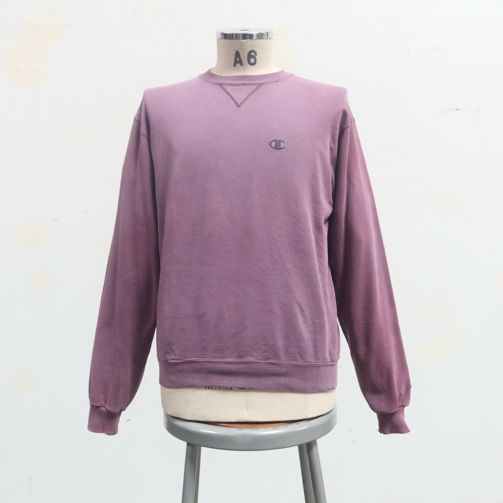 Vintage Champion Single V Crewneck 
