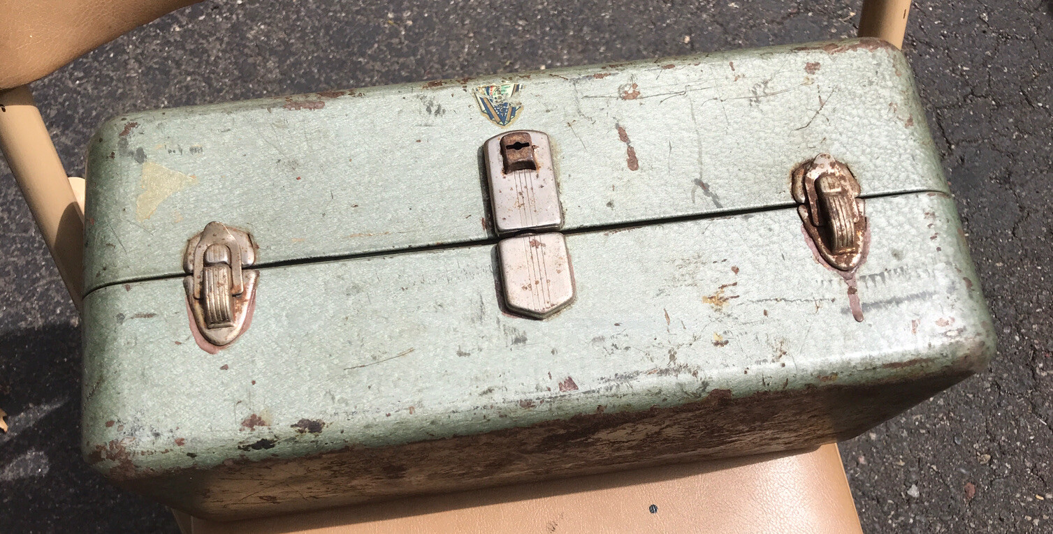 Picture 2 of 9