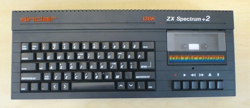 Sinclair ZX Spectrum +2 128K en caja. Edición POLICE PACK + Microhobby DVD - Bild 6 von 21