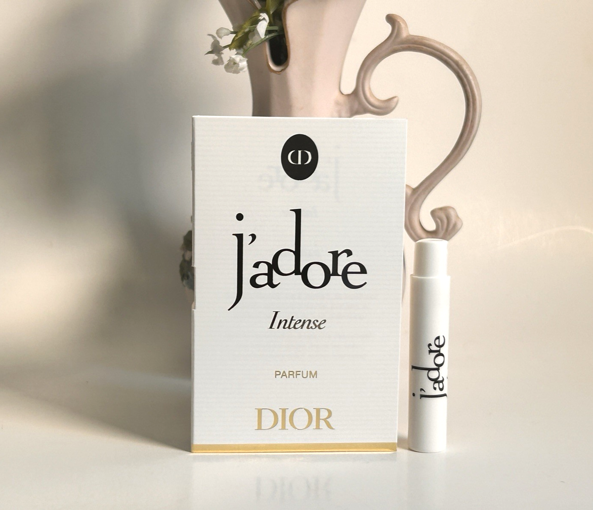 Dior J'adore Women's Parfum Intense Sample Spray 0.03Fl.Oz / 1ml