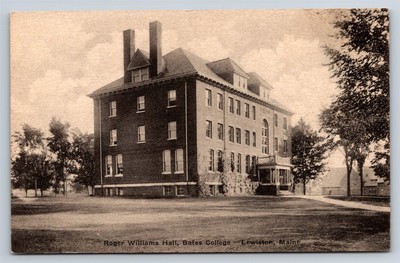 Postcard ME Roger Williams Hall Bates College Lewiston Maine AZ9