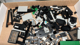 Used LEGO 6273 Rock Island Refuge WRONG BASEPLATE 90% COMPLETE SEE DESCRIPTION