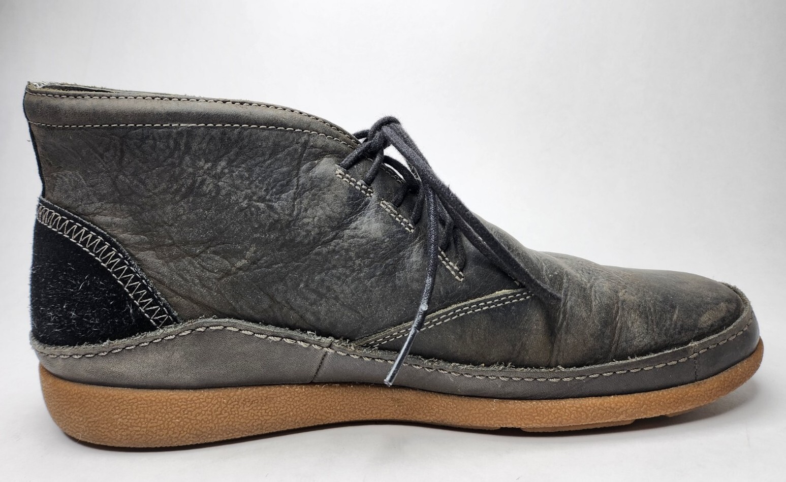 chaco montrose chukka