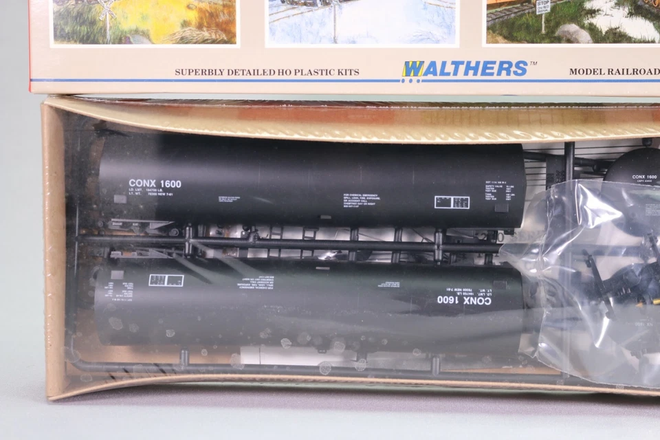 LE3548 WALTHERS 932-5211 wagon Ho Kit à monter 54' Funnel flow tank car Conoco - Photo 3/4