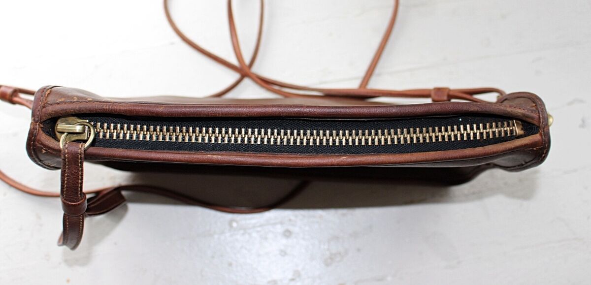 Coach Vintage - Basic Bag #9455 w/ Glue in Creed Coach Vintage - Basic Bag #9455 w/ Glue in Creed