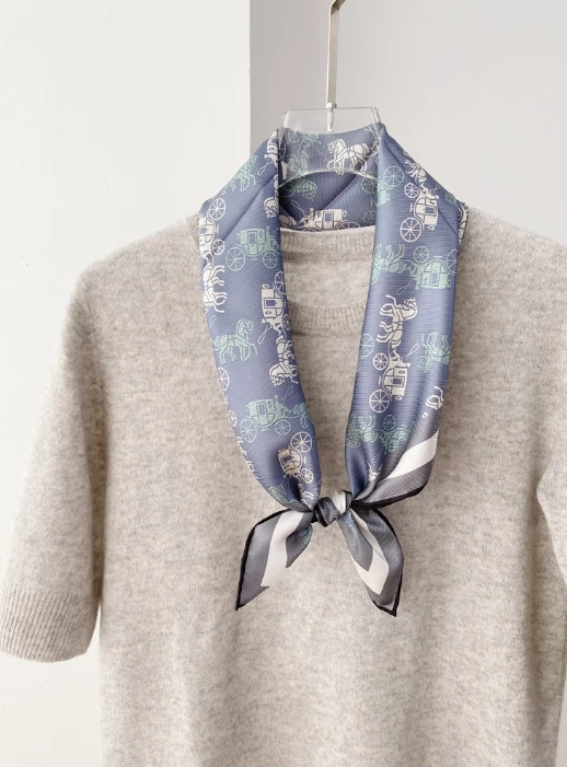 100% Silk Mulberry 27" Small Scarf For Women Neckerchief Wrap carriage Print NEW