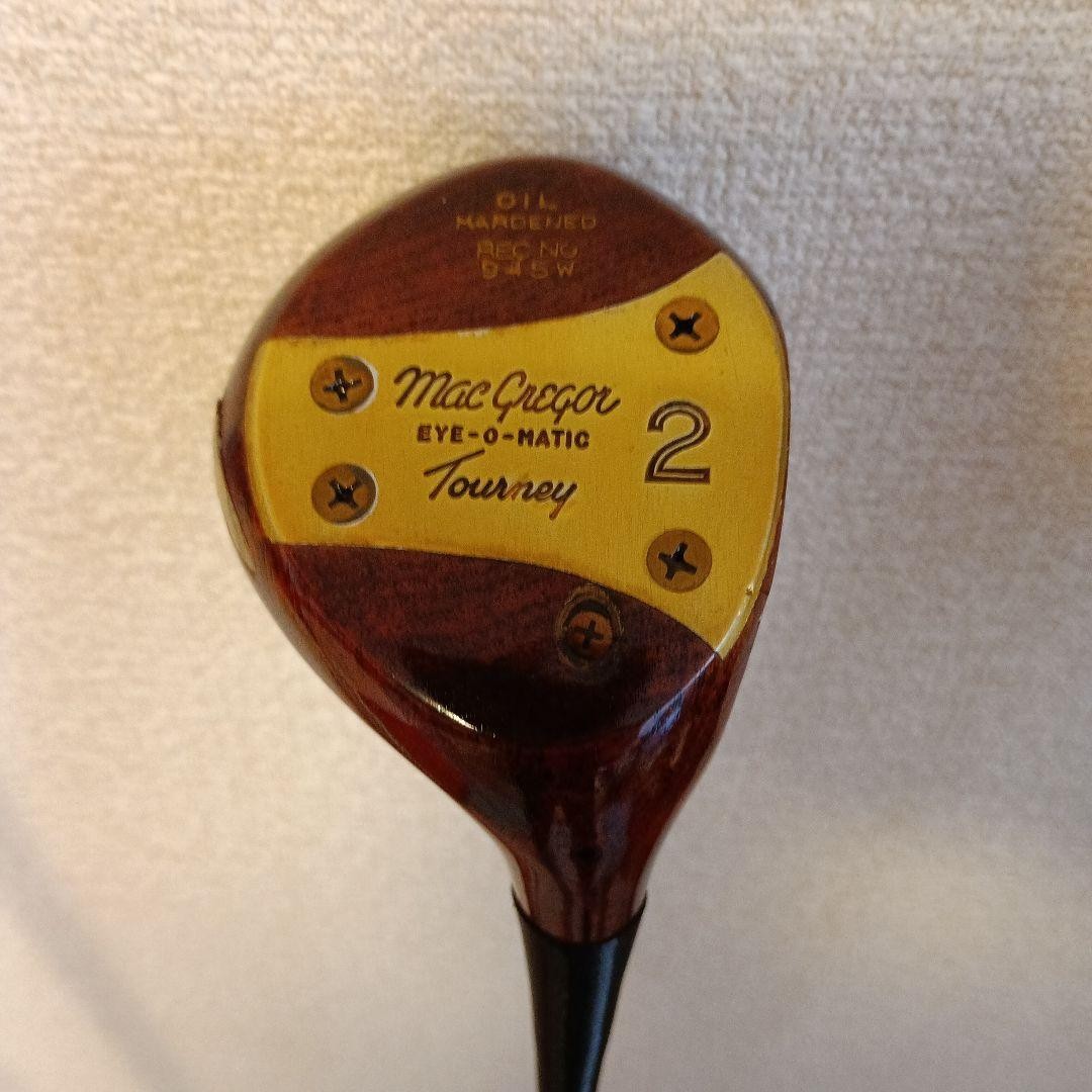 MacGregor Tommy Armour 945w Eye-O-Matic Persimmon Golf Iron 1-4